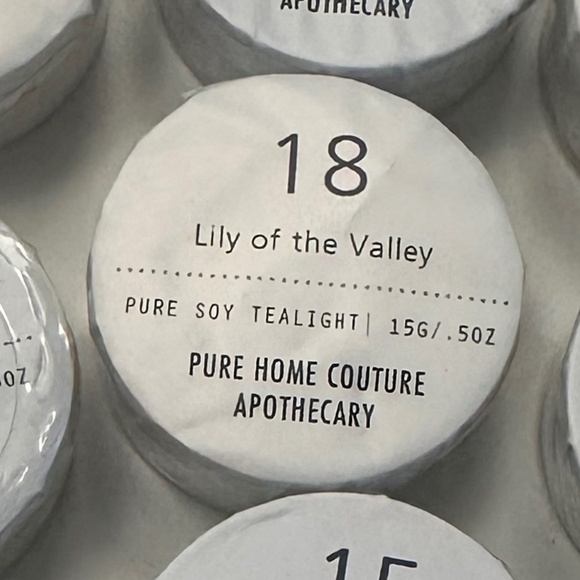 PURE HOME COUTURE - 12 Assorted Scent Tea Lights in Bag - Picture 7 of 12